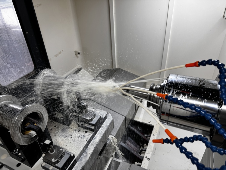CNC Torna hissələrinin üstünlükləri