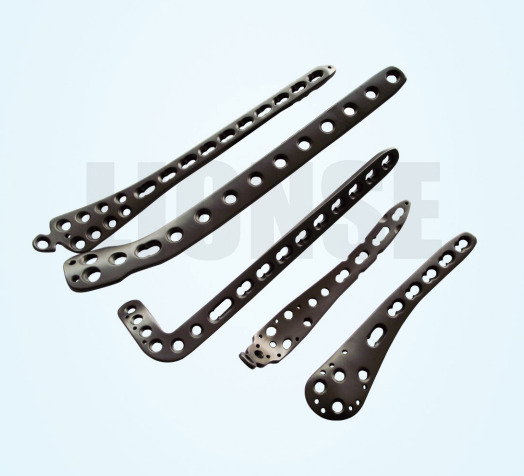 Titan lehimli komponentləri tibbi implantlar üçün niyə bəyənildi?